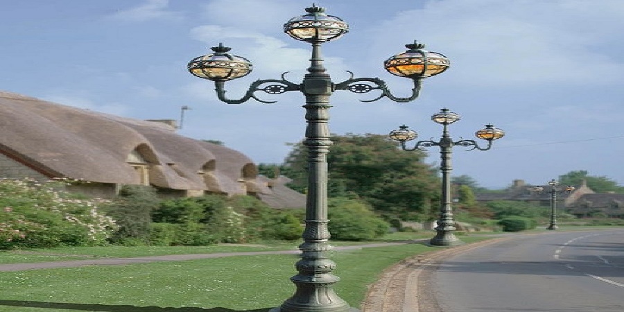 3 Đèn Chùm Cột Trang Trí Sân Vườn